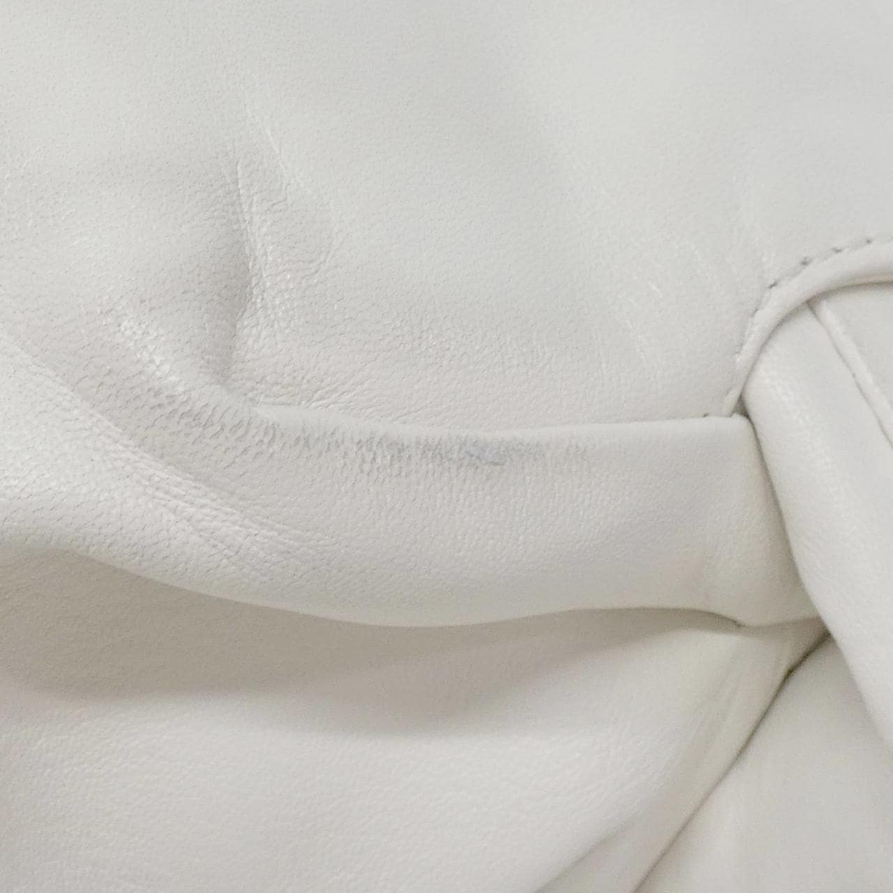 ボッテガヴェネタ 620954 V0050 ショルダーバッグ