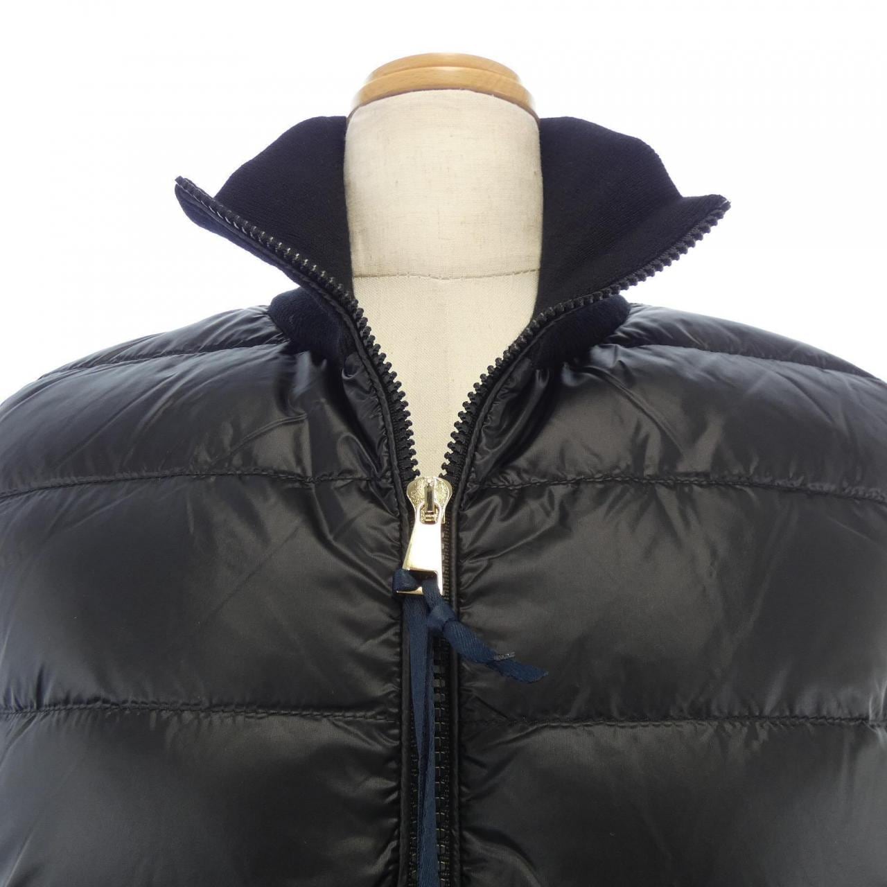 【新品】モンクレール MONCLER ダウンジャケット