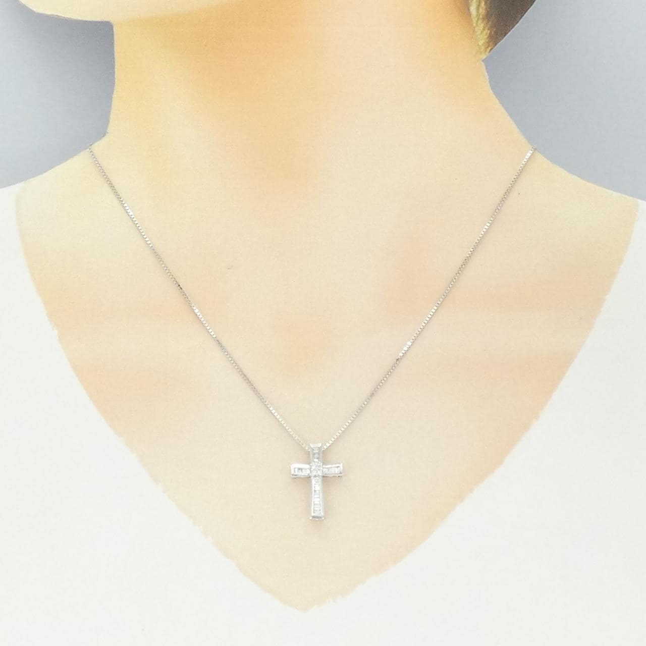 ゾッカイ クロス ダイヤモンド ネックレス
