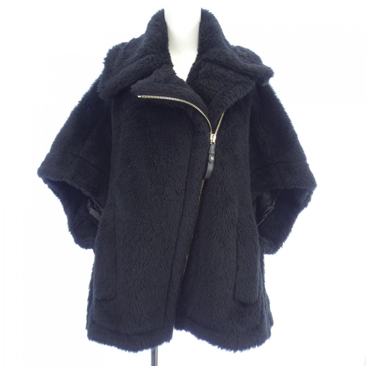 マックスマーラ Max Mara ケープ
