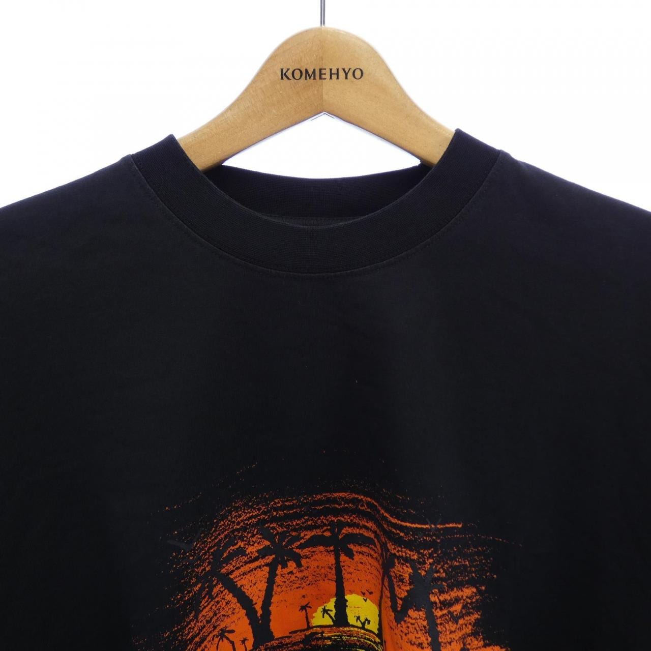 ヴェトモン VETEMENTS Tシャツ