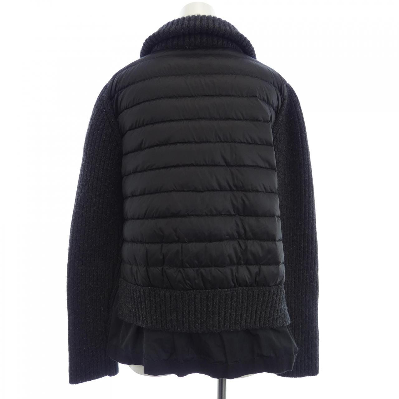 MONCLER MONCLER 20939470200 Down Jacket