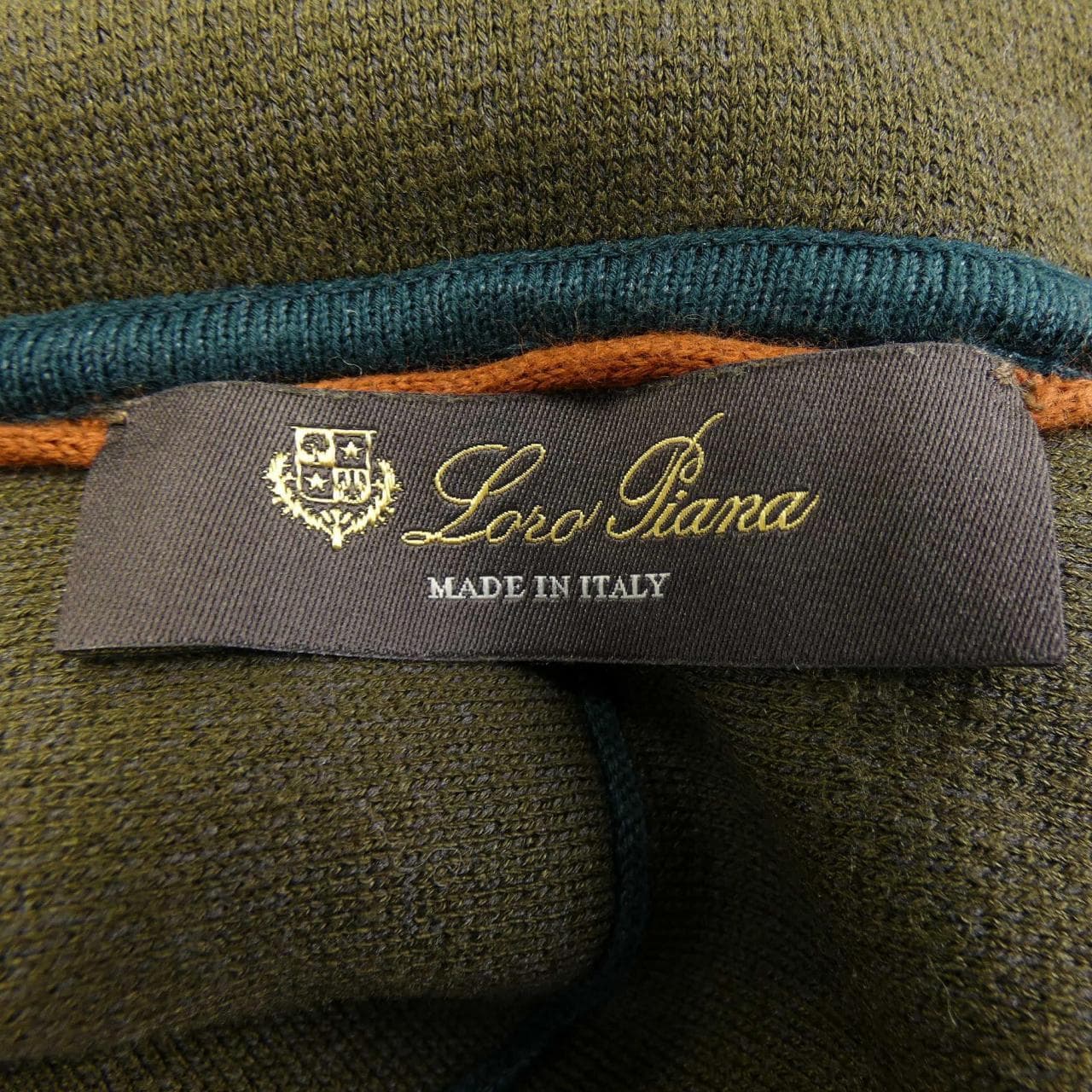 ロロピアーナ Loro Piana FAM1737 パーカー