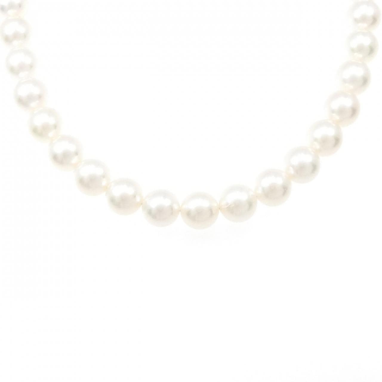 Silver clasp Akoya pearl necklace 8mm