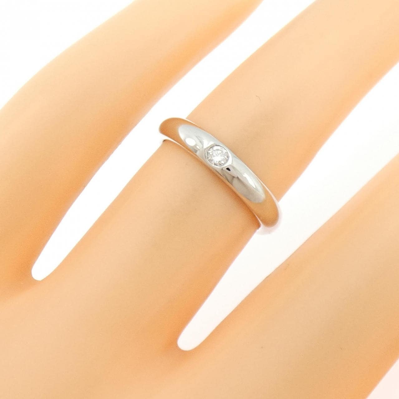 ハリーウィンストン ラウンド マリッジ リング