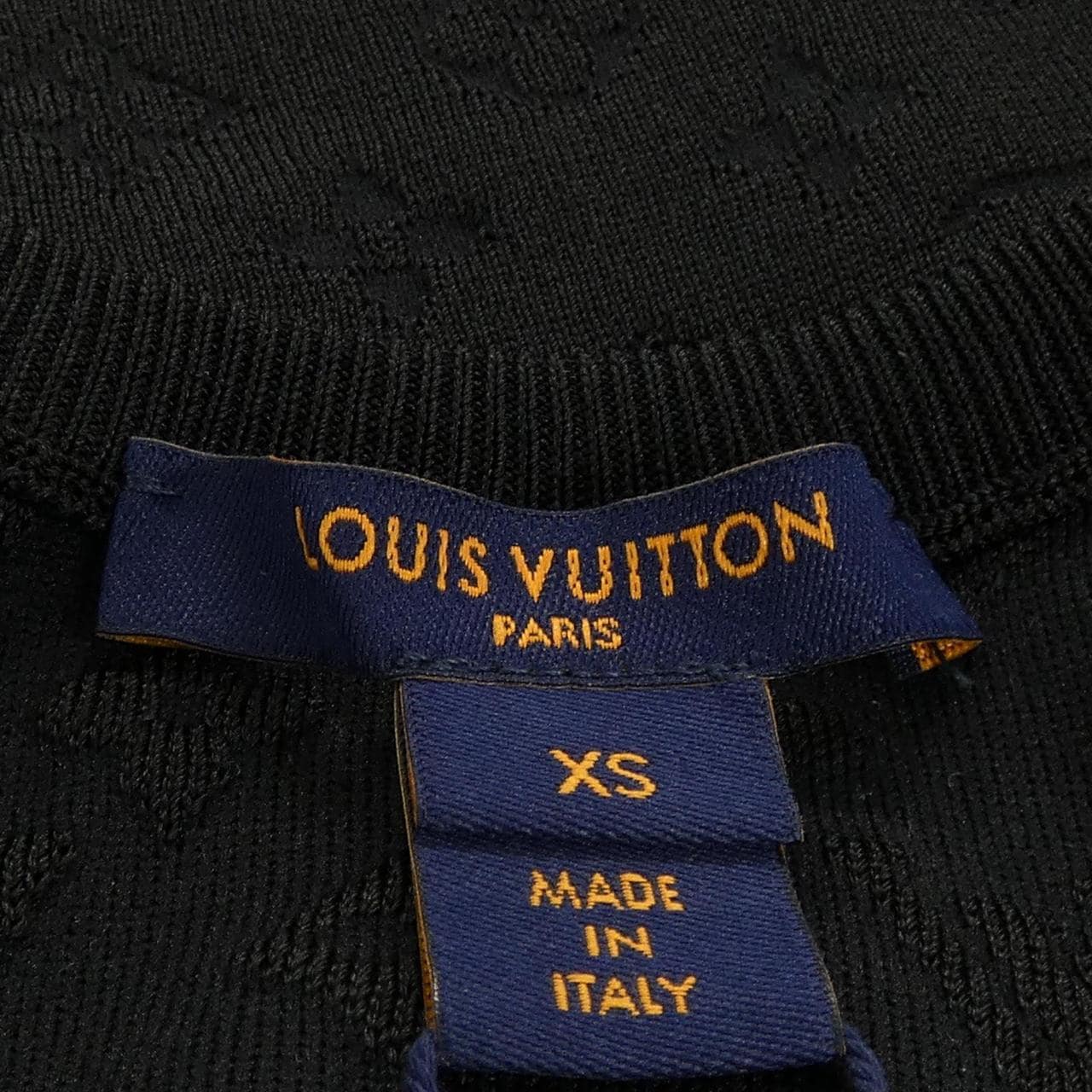 ルイヴィトン LOUIS VUITTON エンボスモノグラムスポーティ FMKW73OJ6 タンクトップ