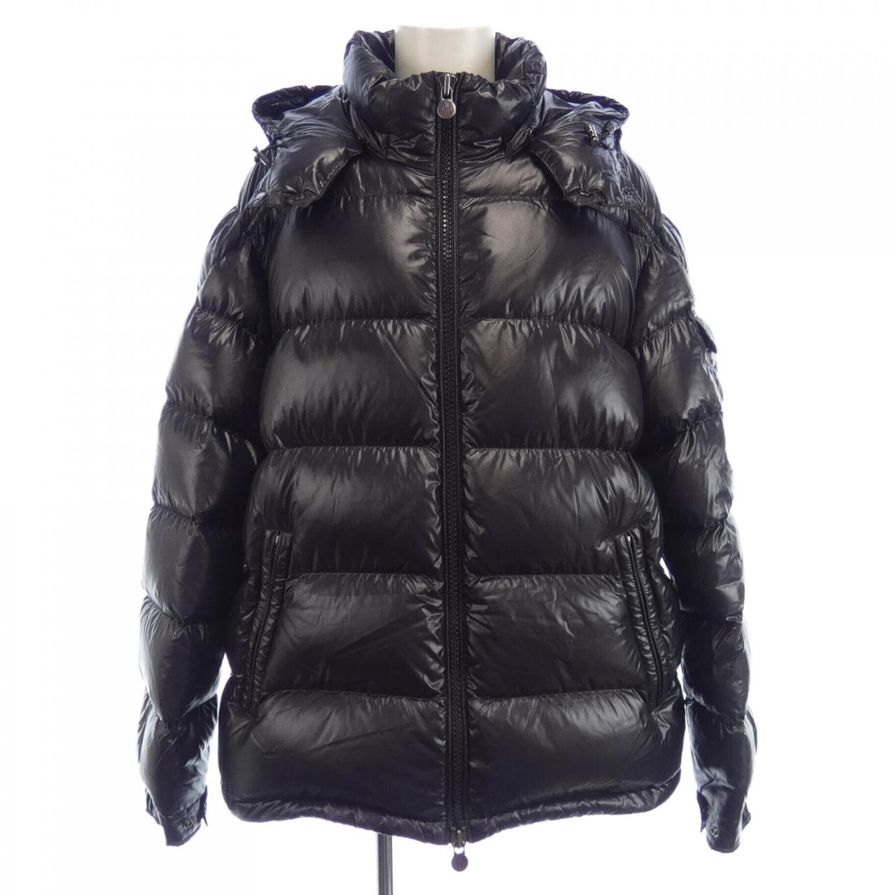 モンクレール MONCLER ダウンジャケット