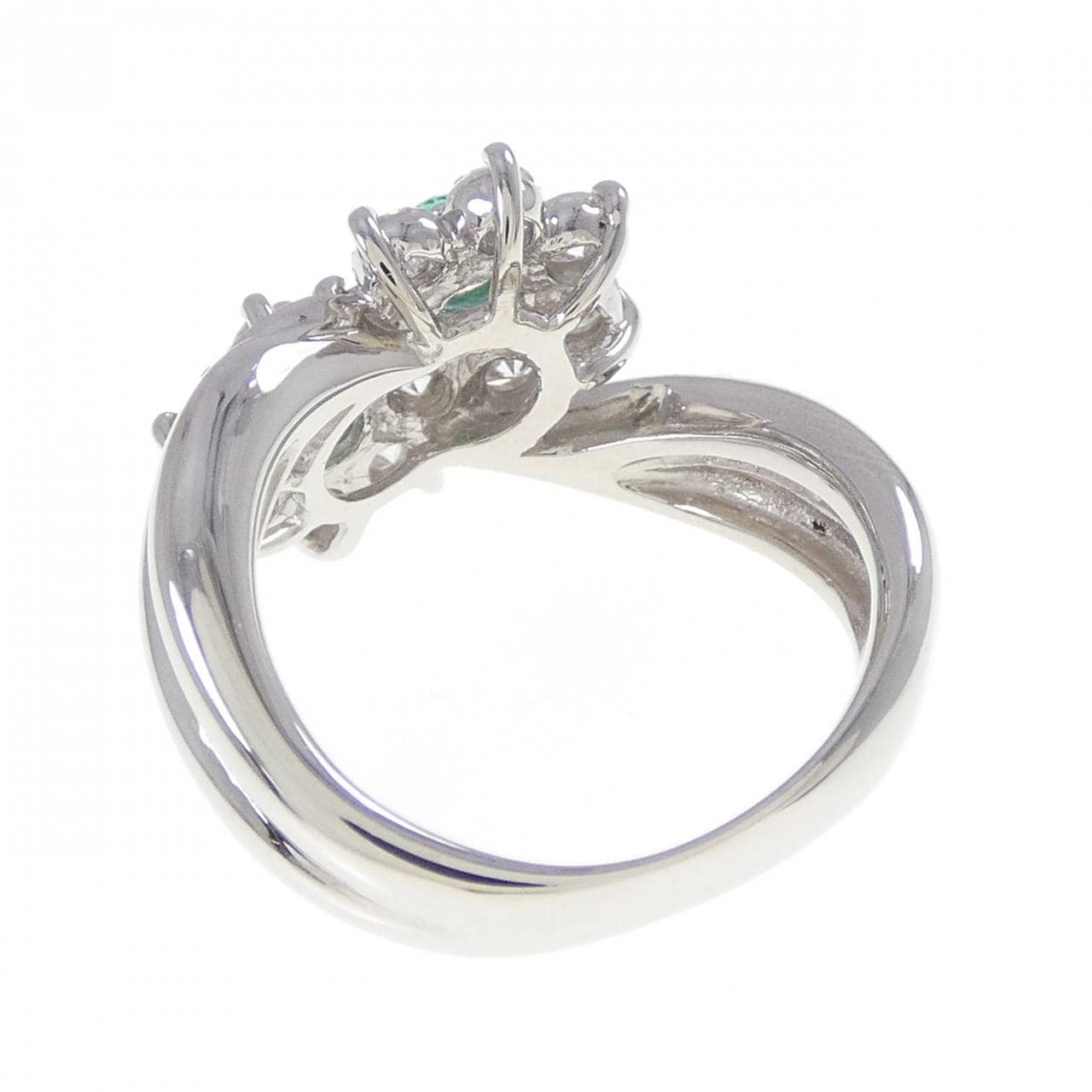 PT900 フラワー エメラルド リング 0.28CT