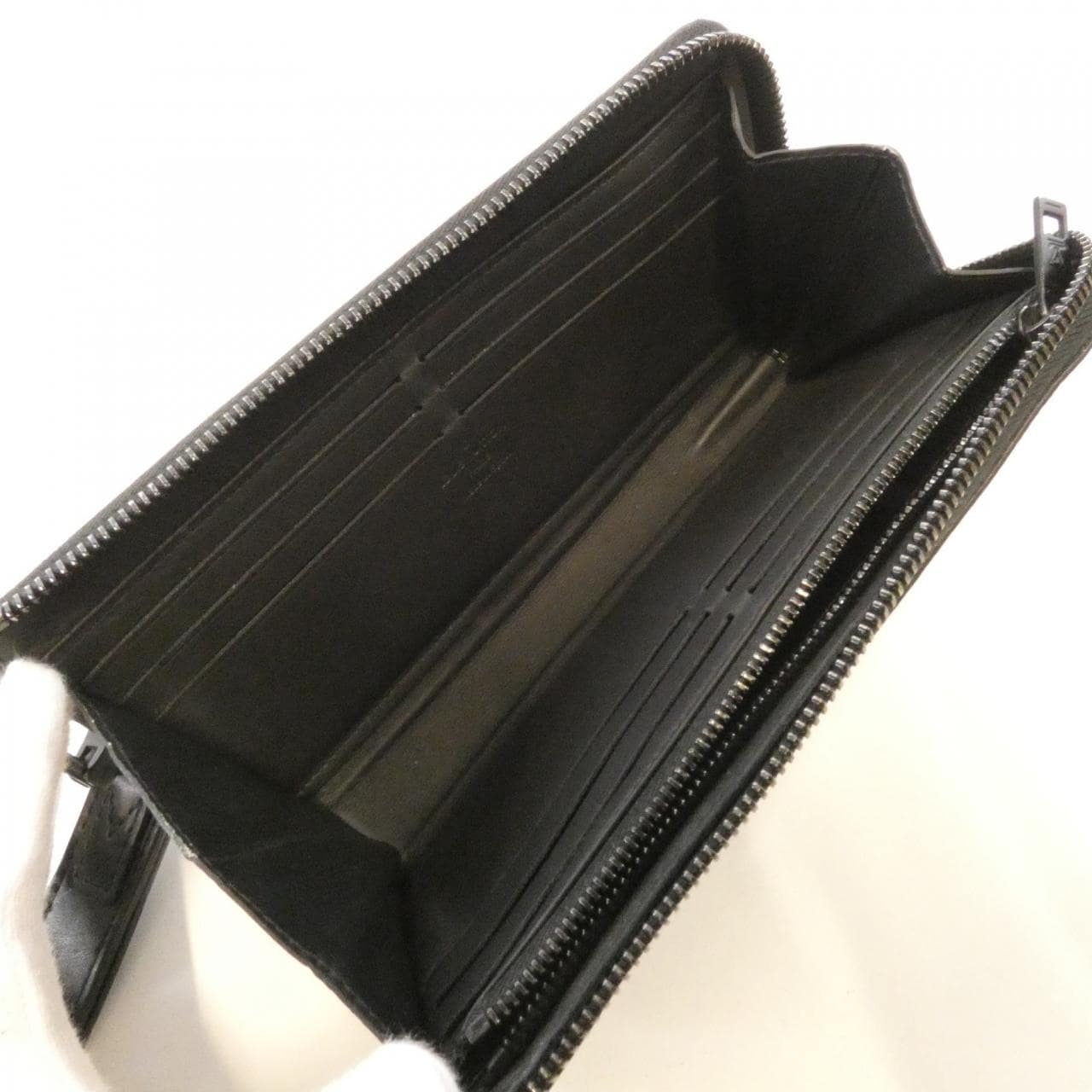 ルイヴィトン LVアエログラム ジッピー ウォレット M69831 財布