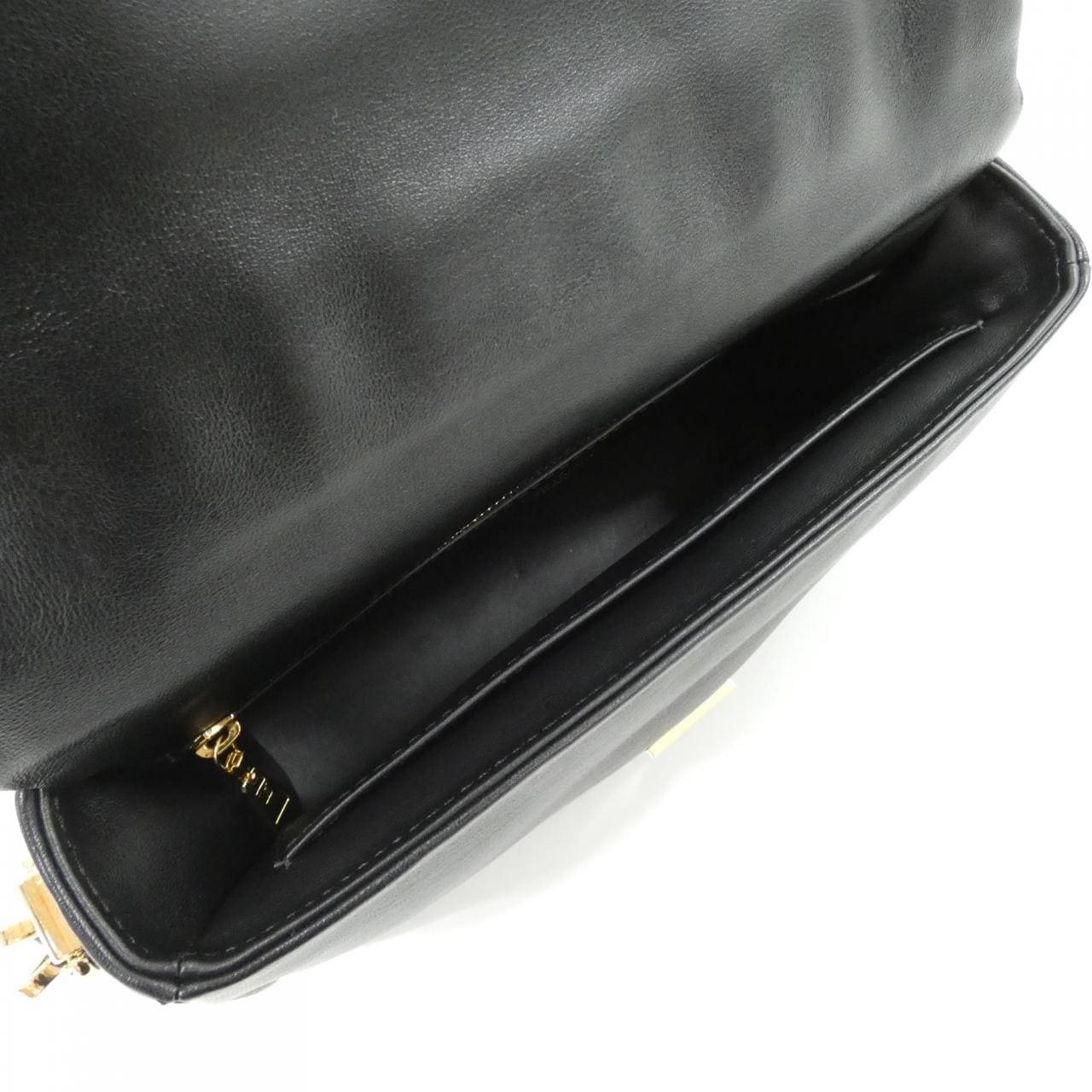 ルイヴィトン ツイスト MM M22785 ショルダーバッグ