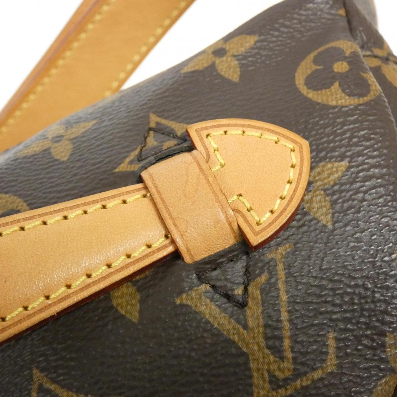 LOUIS VUITTON Monogram腰包 M43644 单肩包