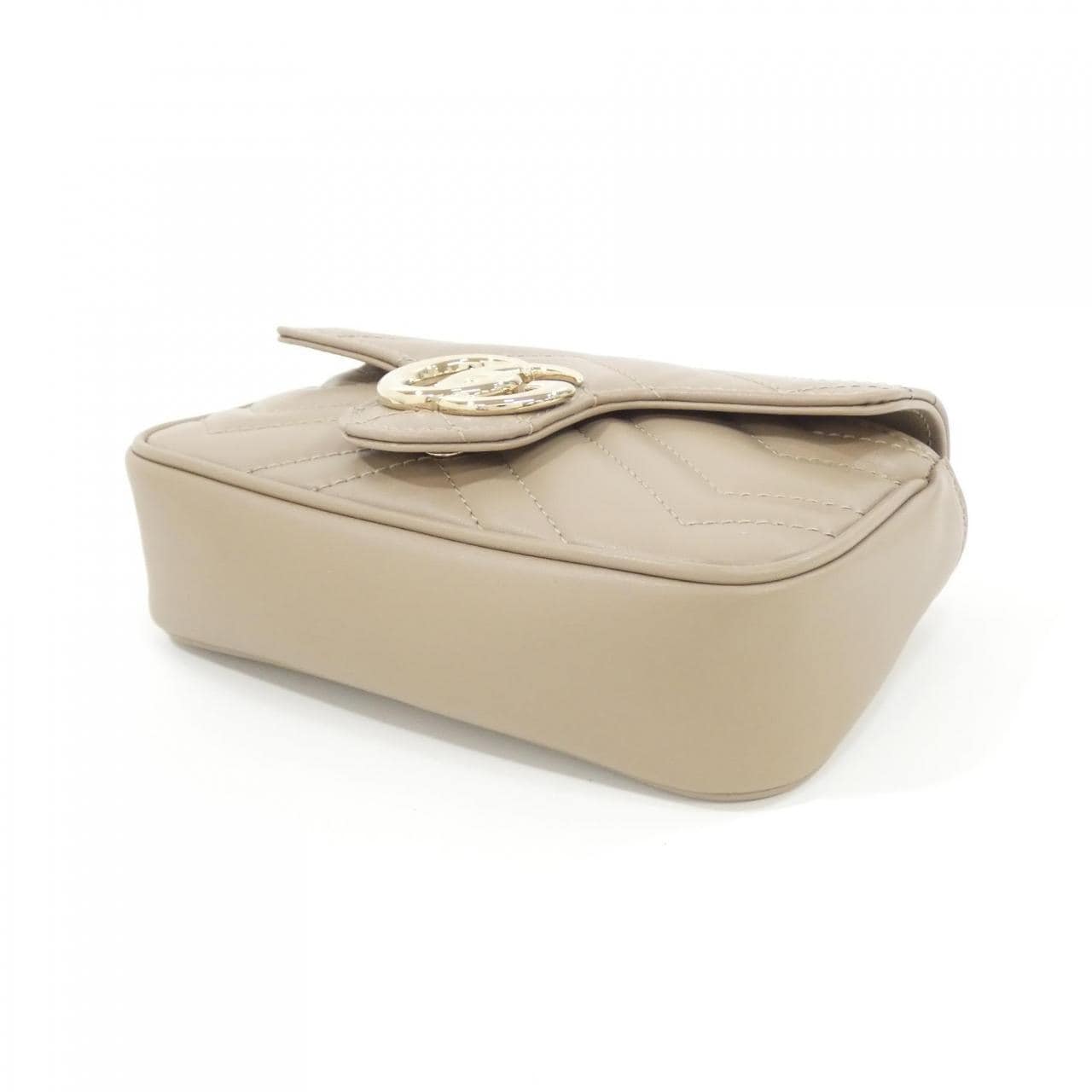 【新品】グッチ GG MARMONT 476433 DTDHD ショルダーバッグ