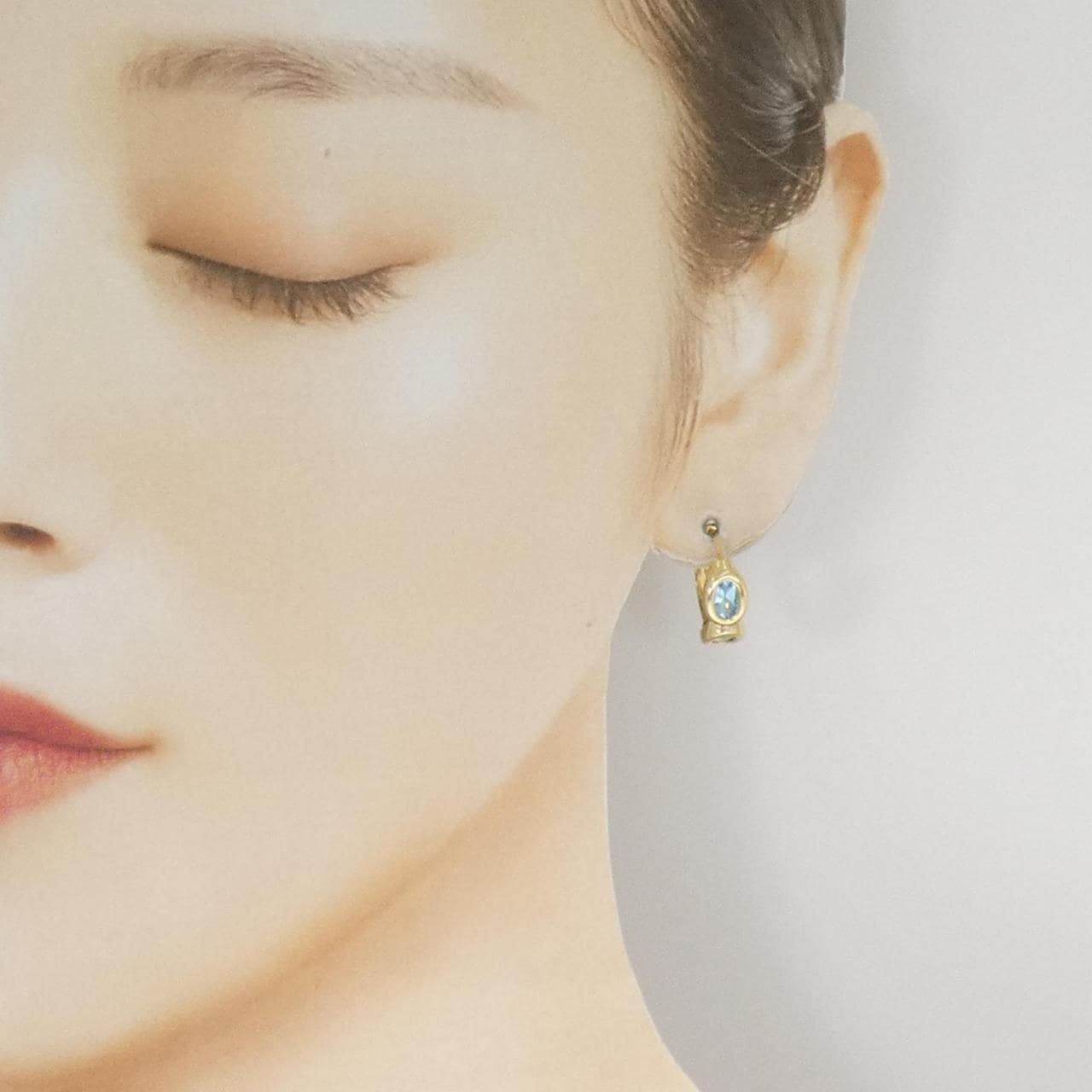 K18YG ペリドット ピアス