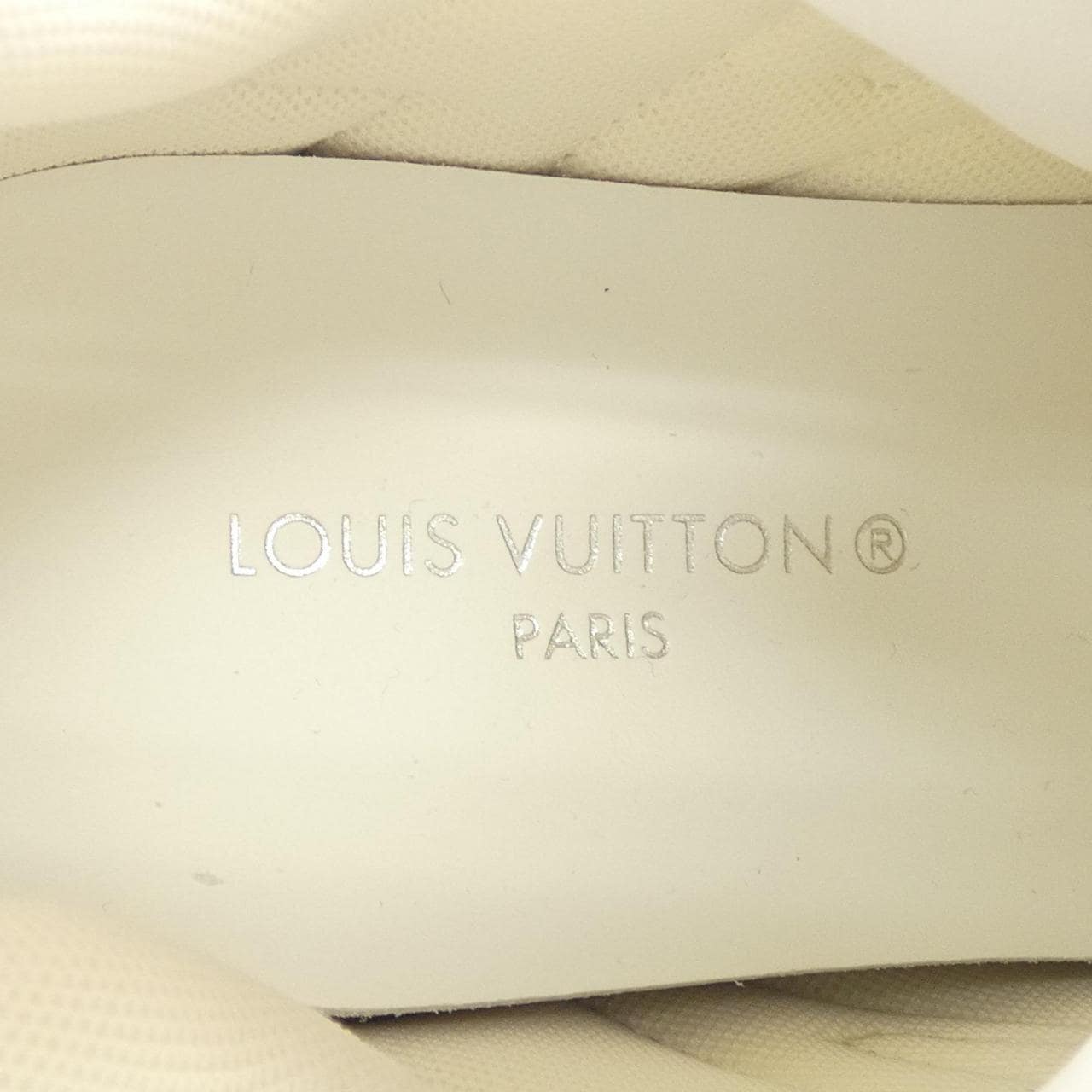 ルイヴィトン LOUIS VUITTON モノグラム ベルベット アークライトライン スニーカー