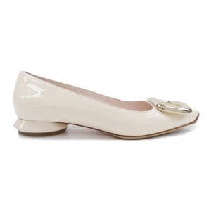 ロジェヴィヴィエ ROGER VIVIER パンプス
