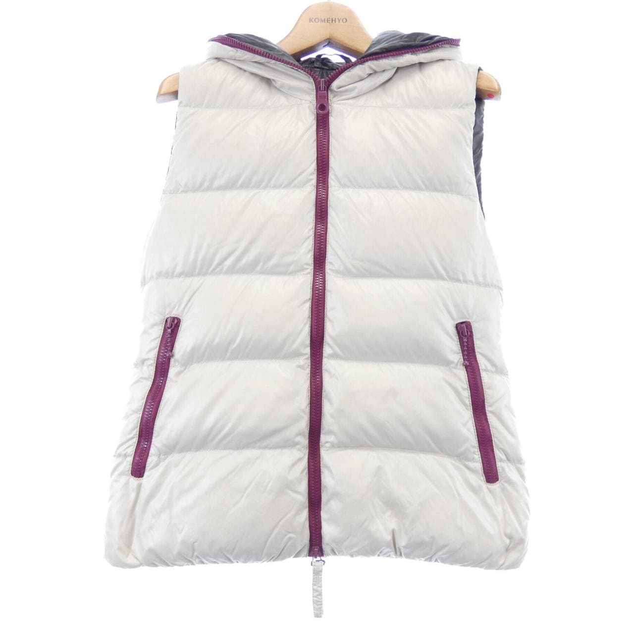 デュベティカ DUVETICA FEBE ダウンベスト