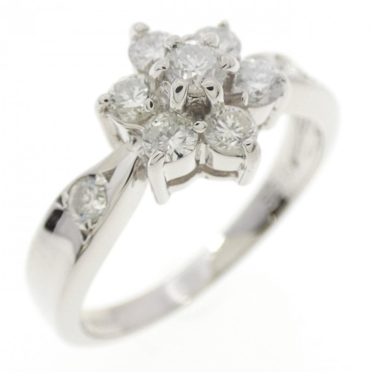 PT850 フラワー ダイヤモンド リング 0.53CT