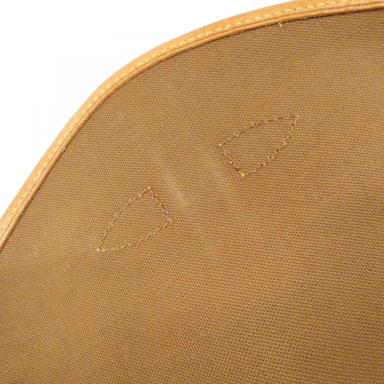 ルイヴィトン モノグラム ソミュール 30cm M42256 ショルダーバッグ