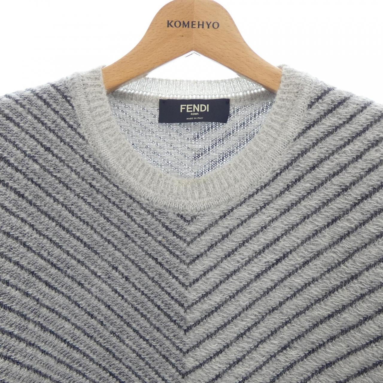 フェンディ FENDI FZZ205 6AX ニット