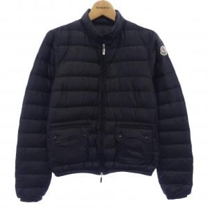 モンクレール MONCLER ダウンジャケット