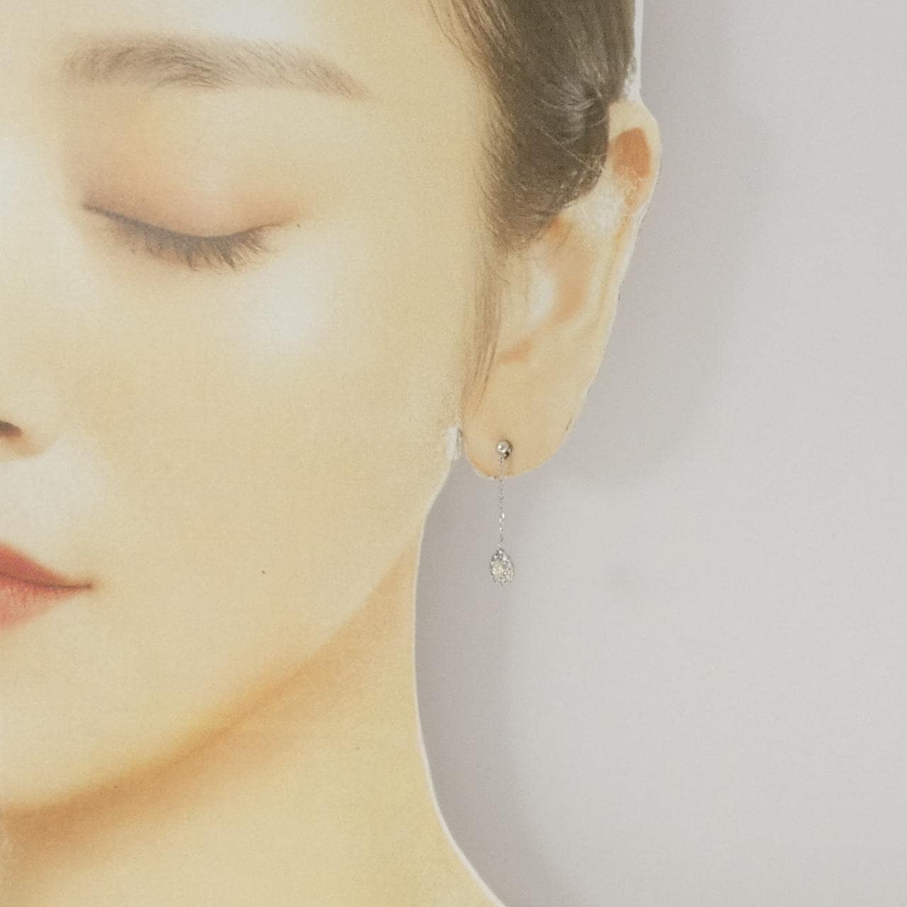 K18WG ダイヤモンド ピアス 0.28CT