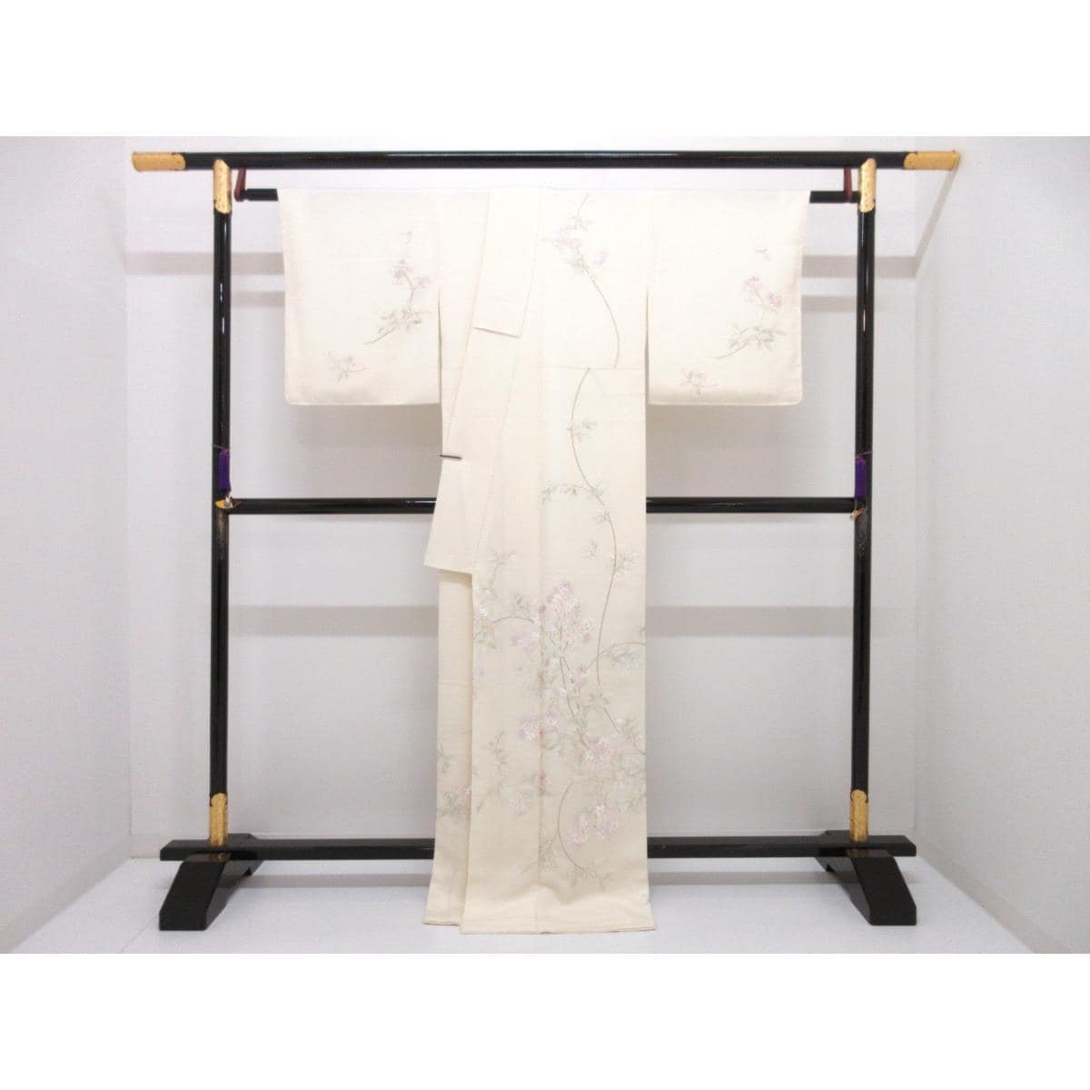 訪問着　刺繍加工