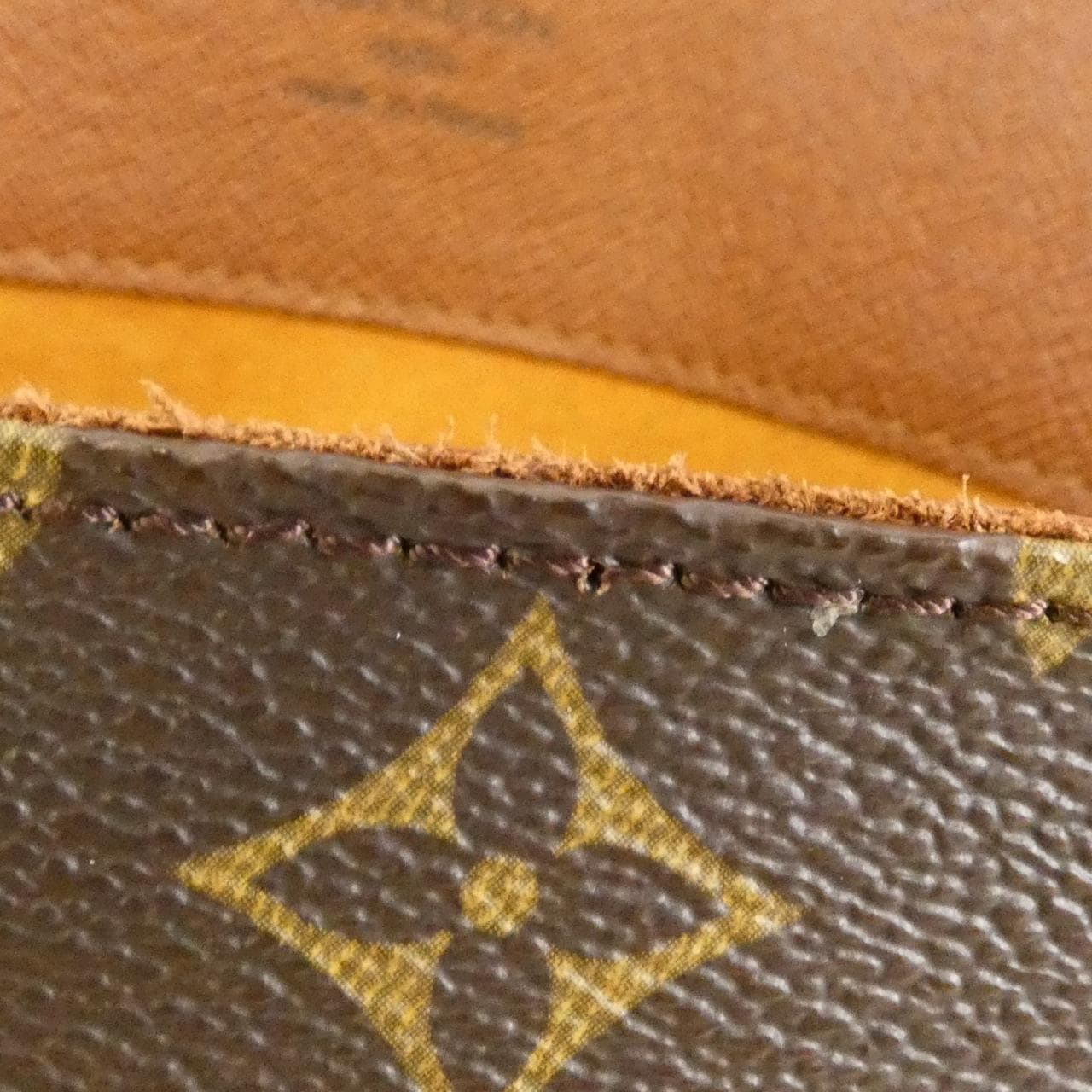 ルイヴィトン モノグラム ミュゼット タンゴ M51257 ショルダーバッグ