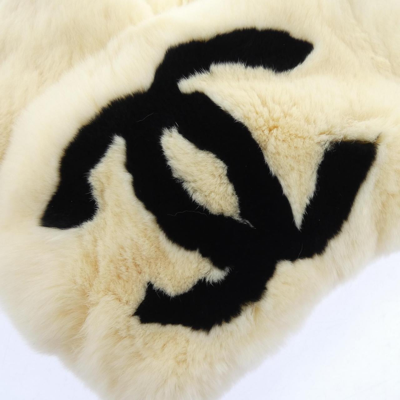 シャネル CHANEL MUFFLER