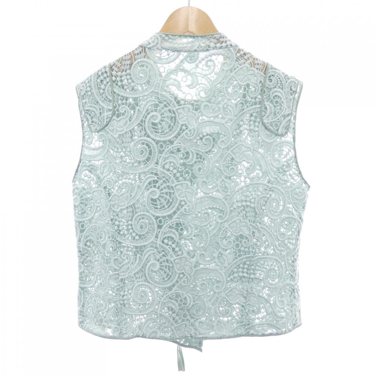 エルマンノシュエルビーノ ERMANNO SCERVINO ベスト