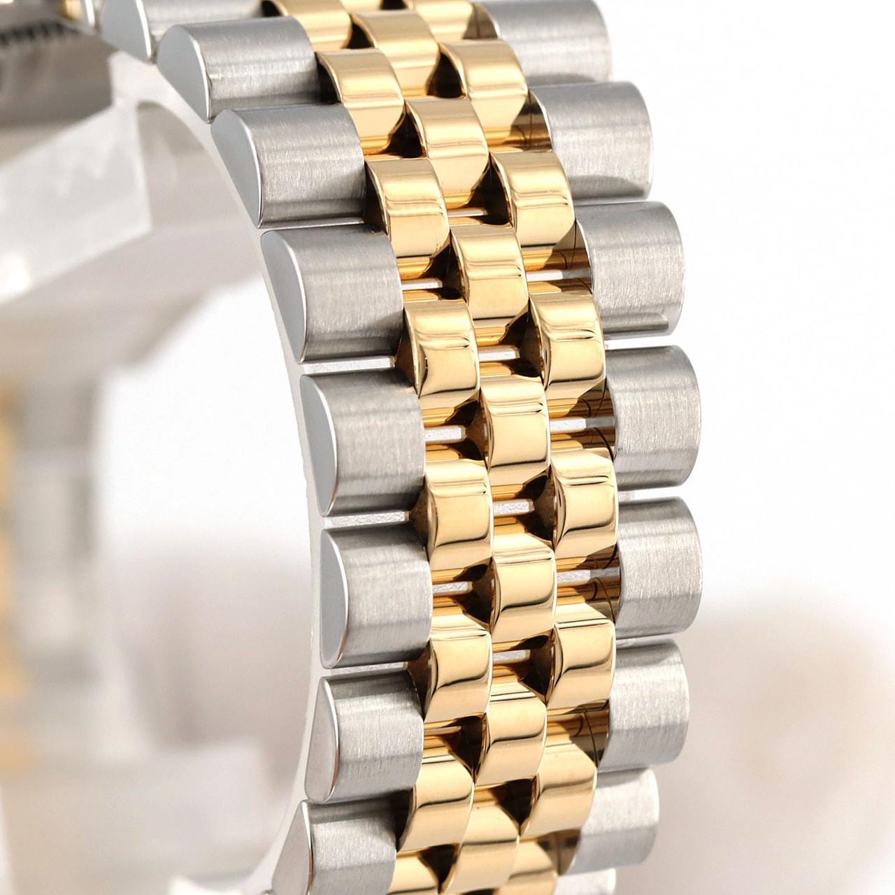 ROLEX Datejust 16233G. SSxYG Automatic L number