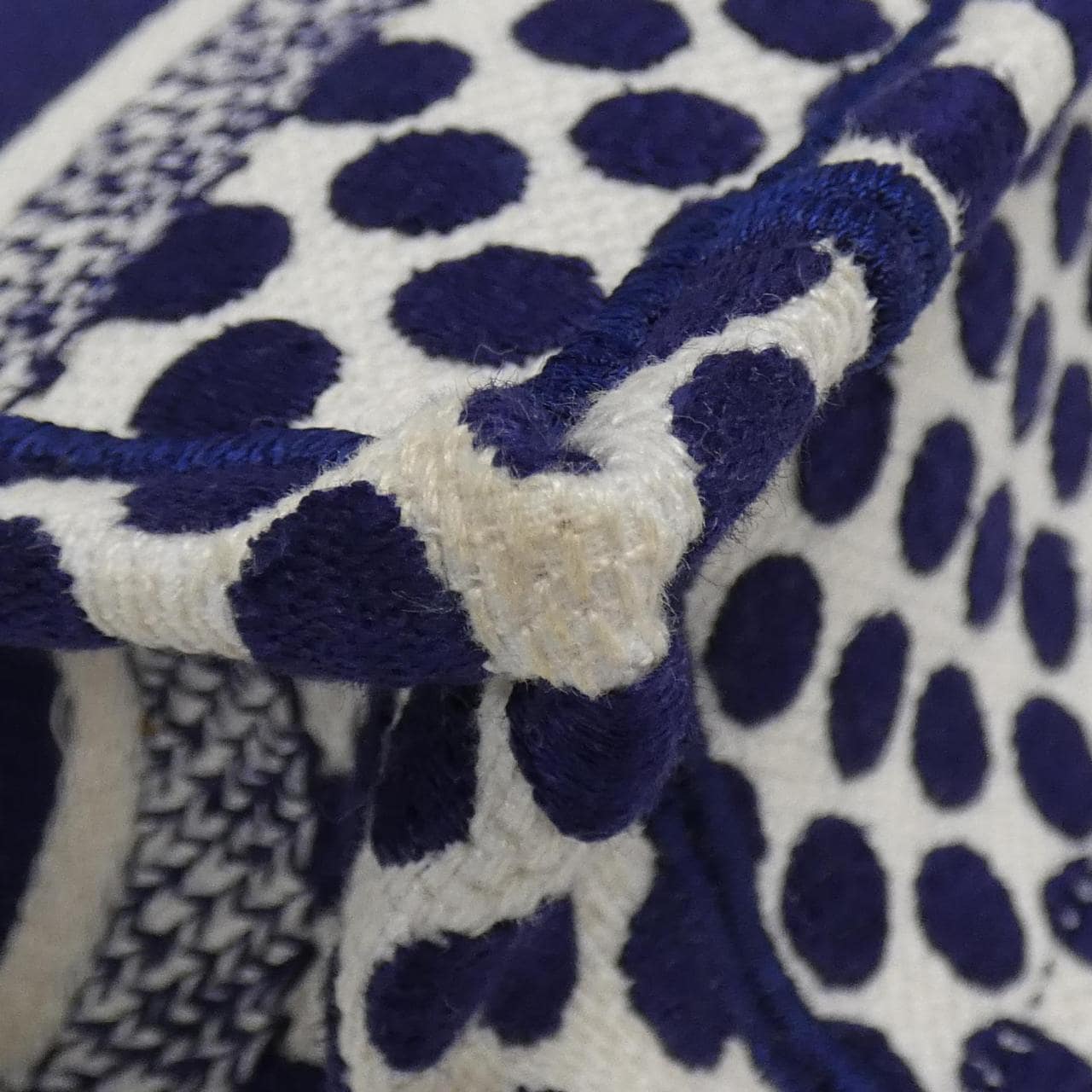 クリスチャンディオール ディオール ブック トート ミニ S5475ZBBI バッグ