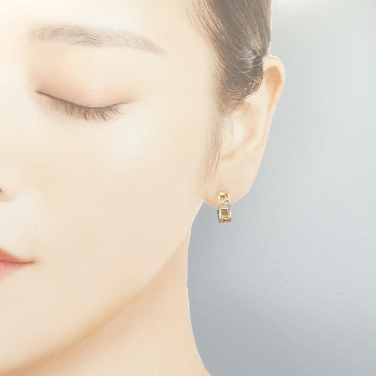 ティファニー アトラス ピアス