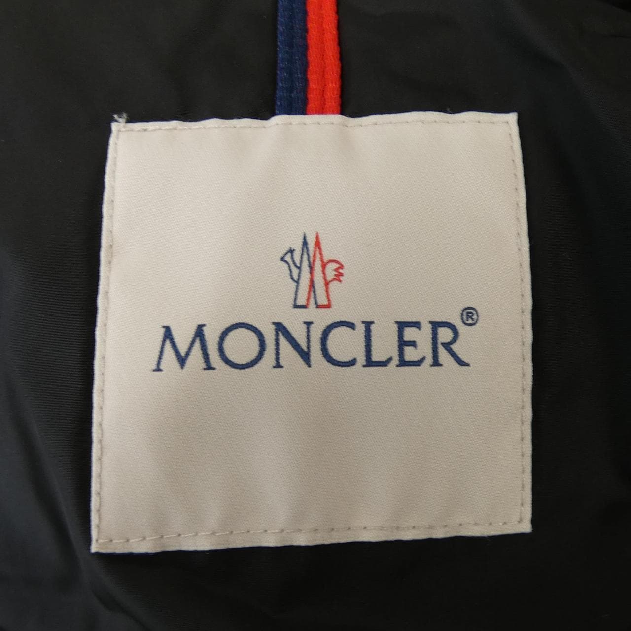 MONCLER蒙克勒羽绒服