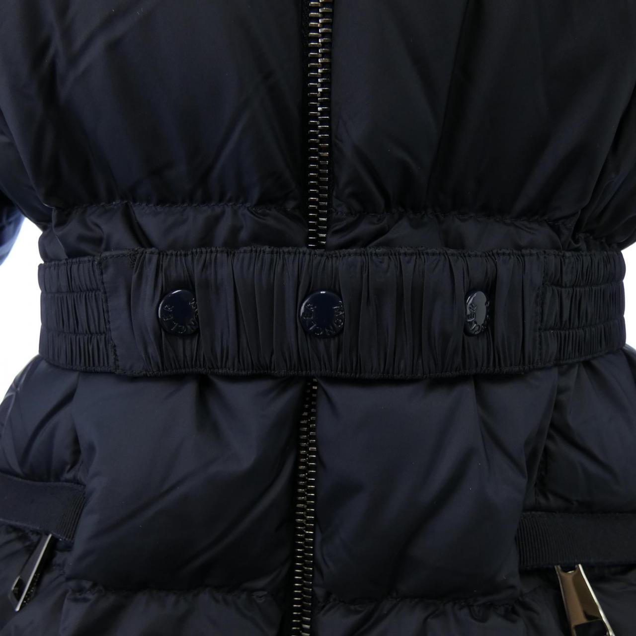モンクレール MONCLER ダウンジャケット