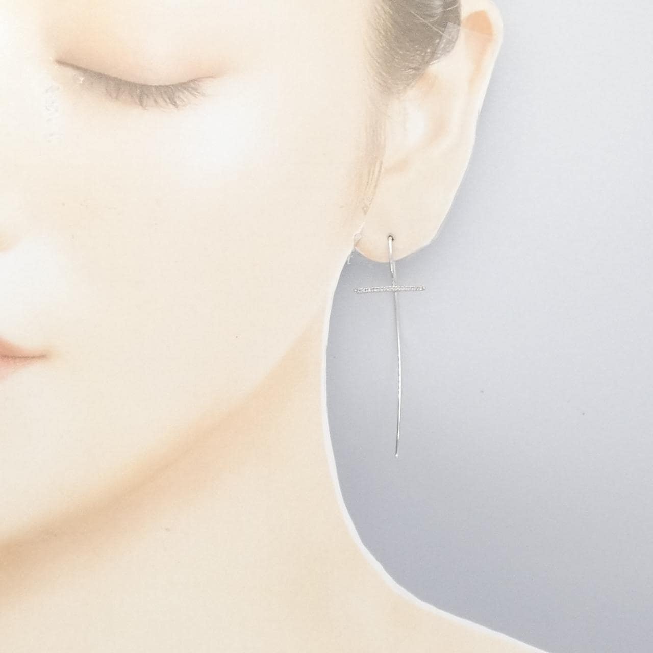 ヒロタカ ダイヤモンド ピアス 0.12CT
