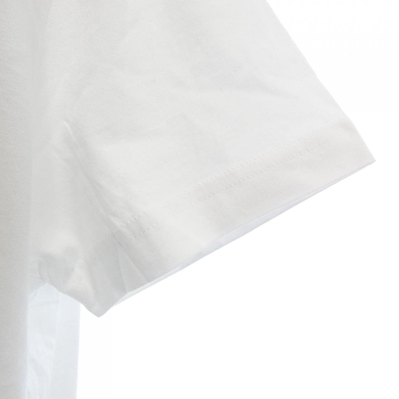 ディーゼル DIESEL Tシャツ