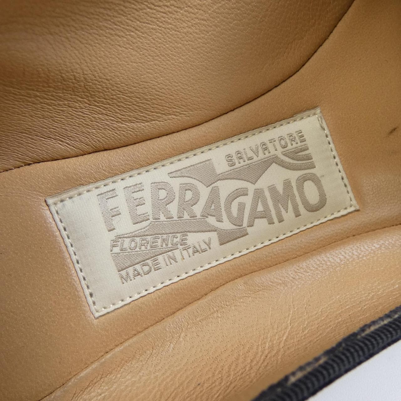 サルヴァトーレフェラガモ SALVATORE FERRAGAMO シューズ