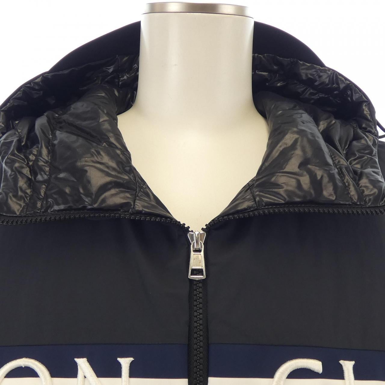 モンクレール MONCLER OLARGUES ダウンジャケット