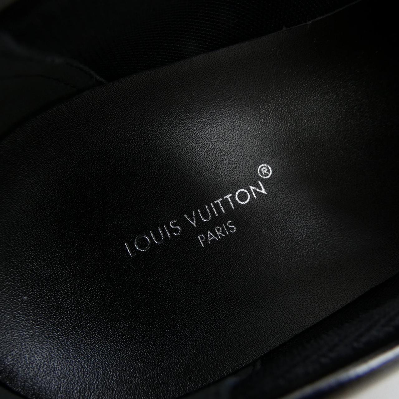 ルイヴィトン LOUIS VUITTON LVレコードラインローファー シューズ