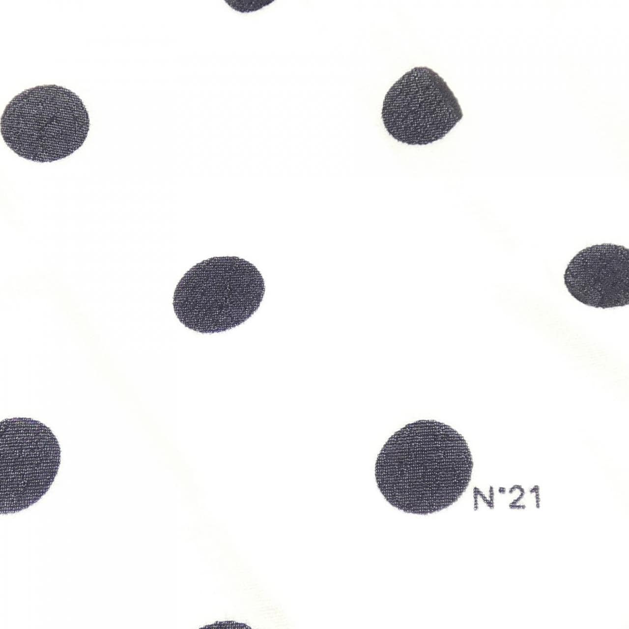 ヌメロヴェントゥーノ N°21 STOLE