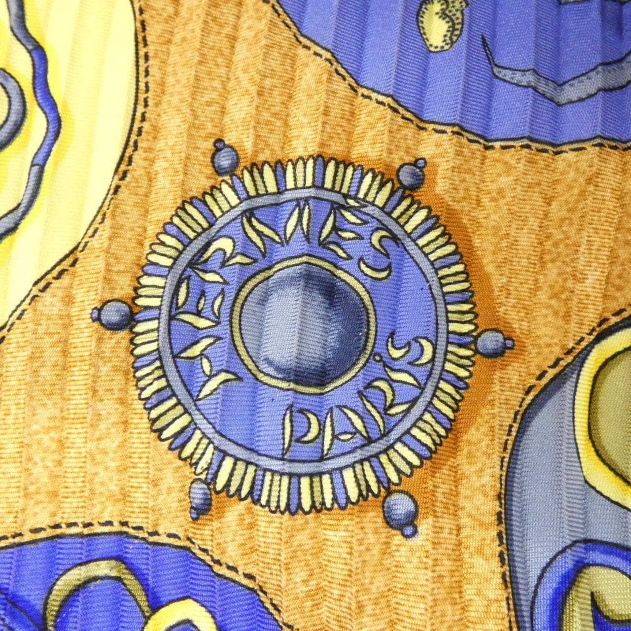 エルメス プリーツ スカーフ