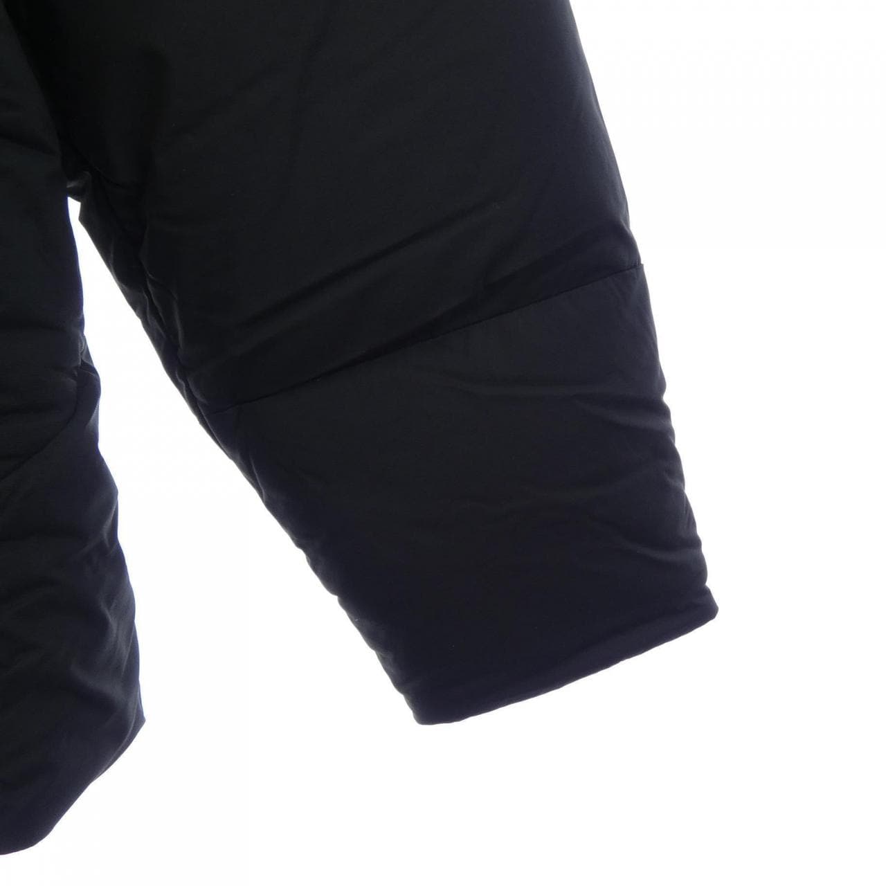 アークテリクスヴェイランス ARC'TERYX VEILANCE X000007266 ダウンジャケット