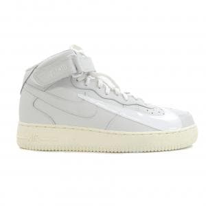 ナイキ NIKE スニーカー