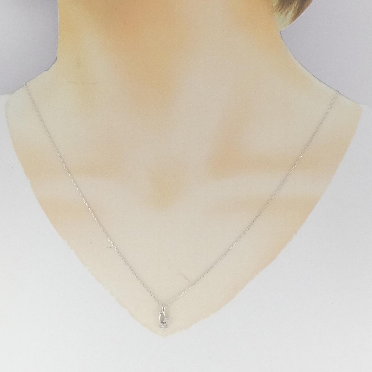 K18WG フラワー ダイヤモンド ネックレス 0.08CT