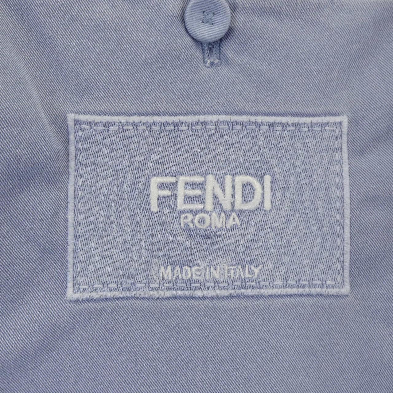 フェンディ FENDI ショートパンツ