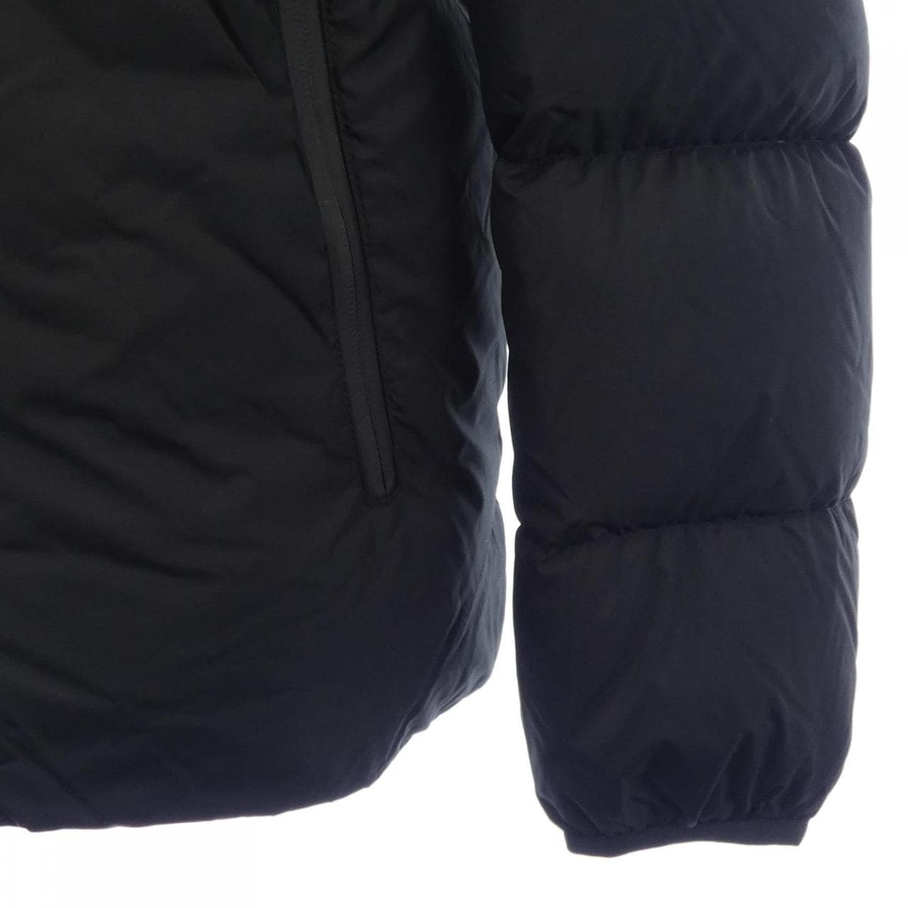 モンクレール MONCLER MONTCLA ダウンジャケット