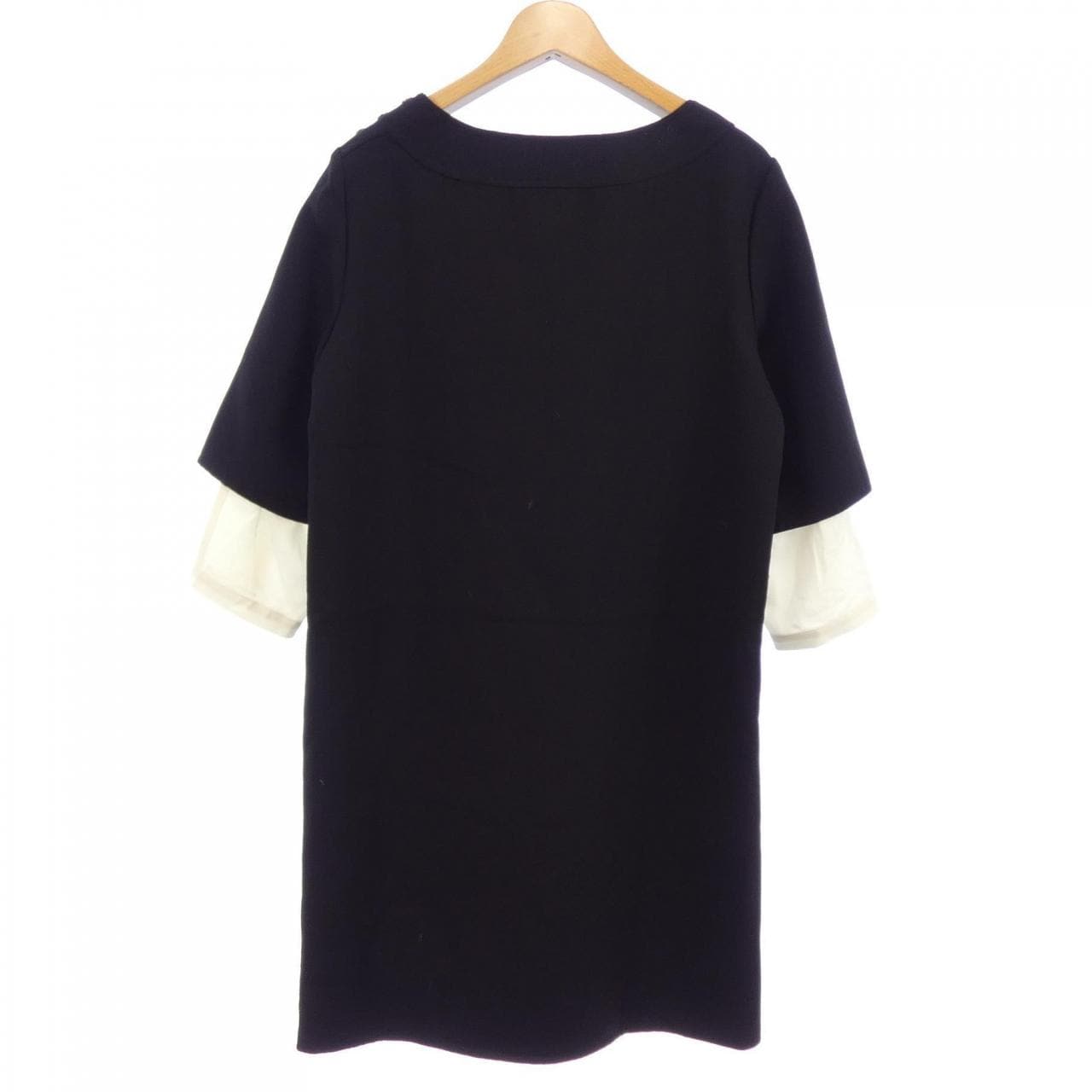 アルマーニコレツィオーニ ARMANI collezioni SMA13T SM034 ワンピース