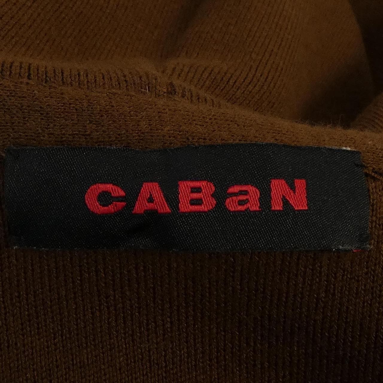 キャバン CABaN パーカー