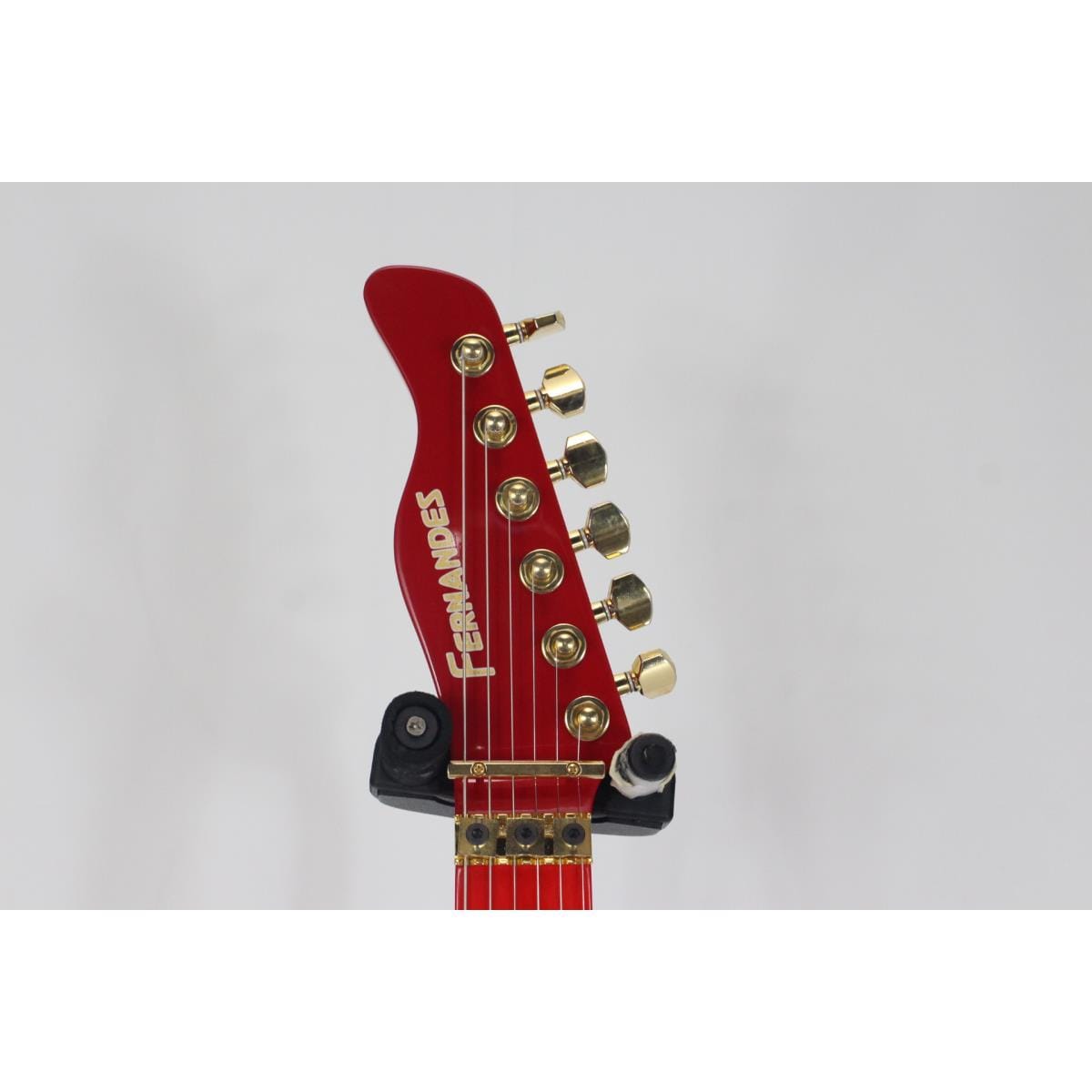 ＦＥＲＮＡＮＤＥＳ　ＬＡ－ＣＵＳＴＯＭ　ＫＫ