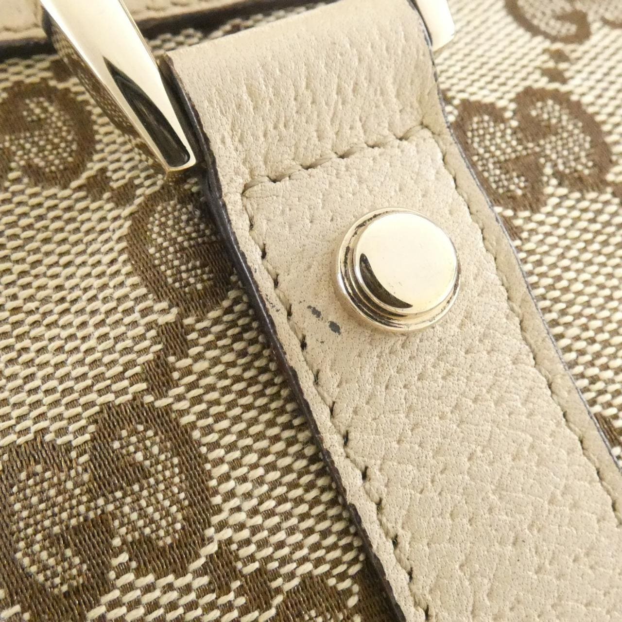 グッチ 141470 KY9JG バッグ